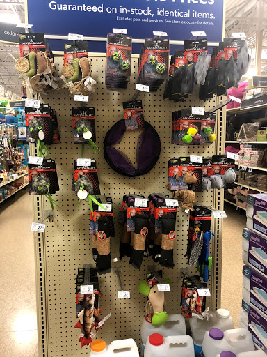 Pet Supply Store «PetSmart», reviews and photos, 1621 E Monte Vista Ave b, Vacaville, CA 95688, USA