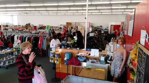 Thrift Store «Salvation Army», reviews and photos