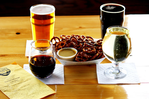 Bar «Lake Ann Brewing Company», reviews and photos, 6535 First St, Lake Ann, MI 49650, USA