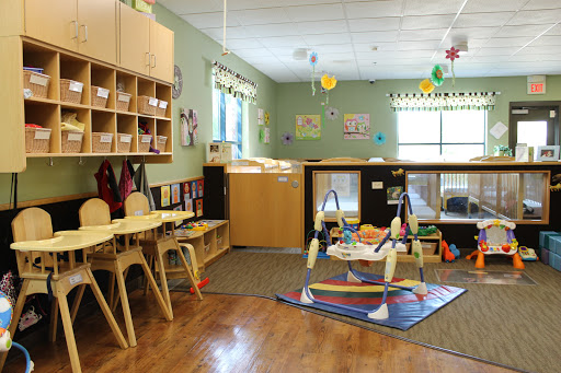 Day Care Center «New Horizon Academy», reviews and photos, 116 E Hwy 13, Burnsville, MN 55337, USA