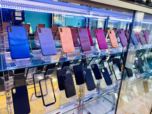 Cell Phone Store «iPhone Repair Miami Beach», reviews and photos, 1348 Washington Ave, Miami Beach, FL 33139, USA