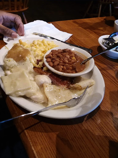American Restaurant «Cracker Barrel Old Country Store», reviews and photos, 200 Bypass Rd, Williamsburg, VA 23185, USA