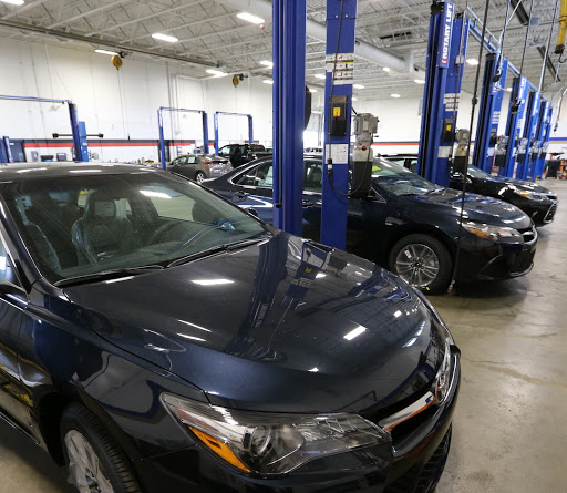 Car Dealer «Matick Toyota», reviews and photos, 23405 Hall Rd, Macomb, MI 48042, USA