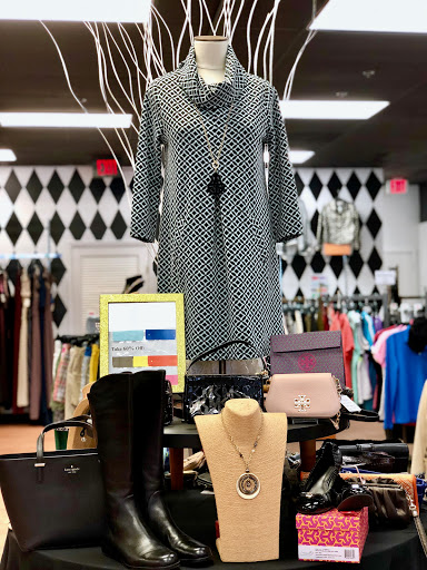 Consignment Shop «Pemberley Designer Consignments», reviews and photos, 605 Main St, Monroe, CT 06468, USA