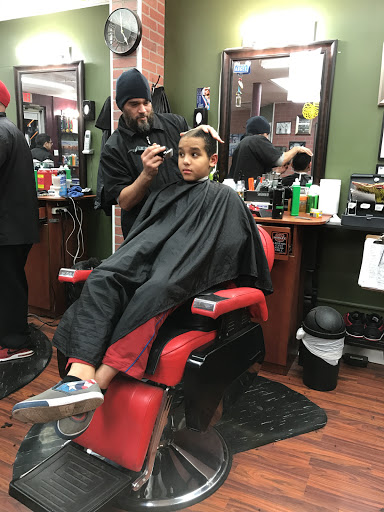 Barber Shop «Showcase Barbershop», reviews and photos, 727 Sumner Ave, Springfield, MA 01108, USA