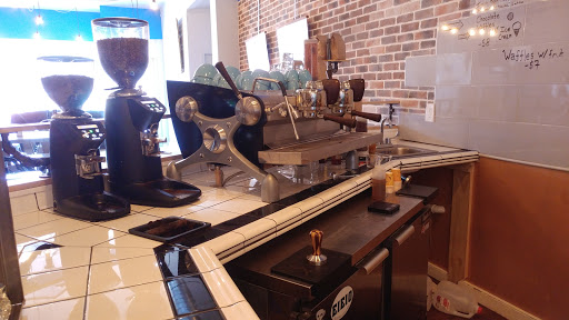 Coffee Shop «Flux Coffee», reviews and photos, 211 Main St, Farmingdale, NY 11735, USA