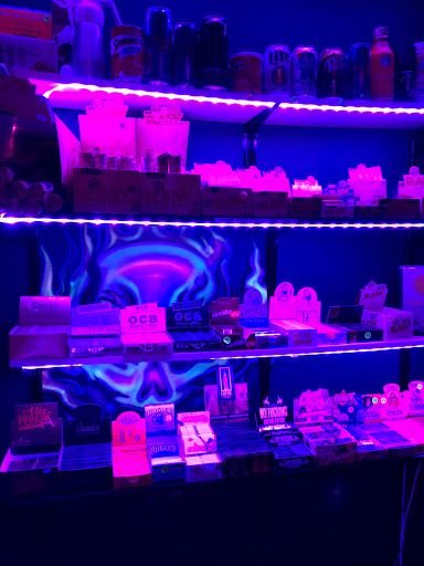 Vaporizer Store «UP IN SMOKE Vapes & Tobacco Shop», reviews and photos, 176 US-202 #114, Ringoes, NJ 08551, USA