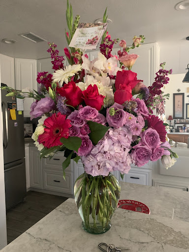 Florist «Valley Flowers», reviews and photos, 14515 Valley View Ave # R, Santa Fe Springs, CA 90670, USA