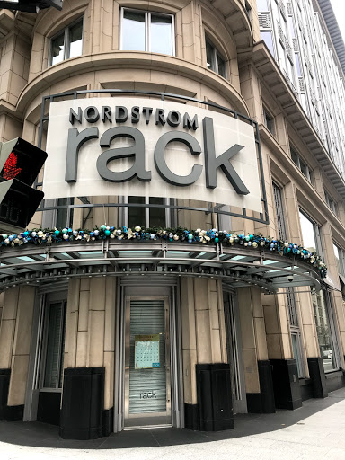 Department Store «Nordstrom Rack 12th Street», reviews and photos, 555 12th St NW c120, Washington, DC 20004, USA