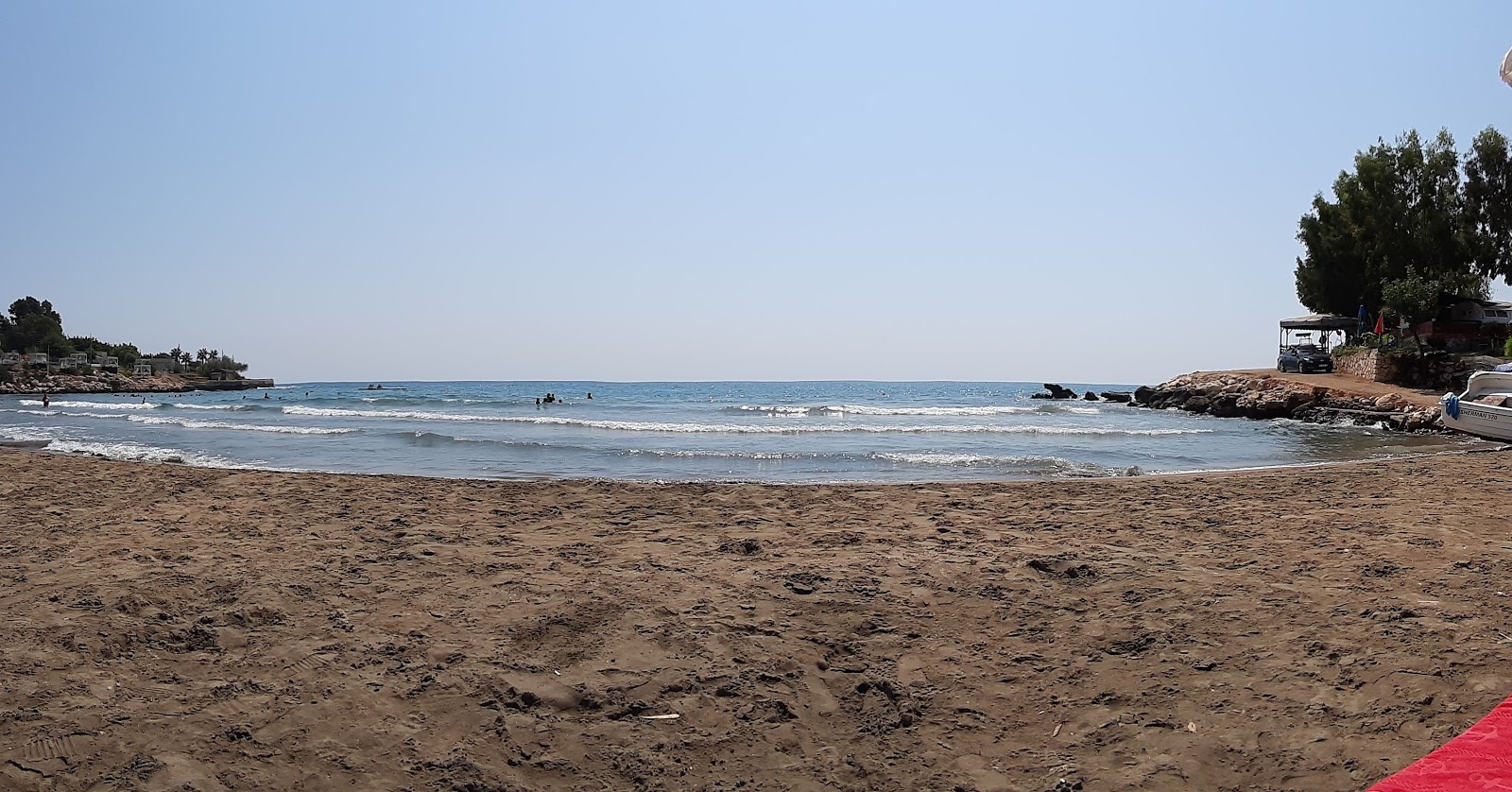 Photo de Queenaba beach zone de station balnéaire