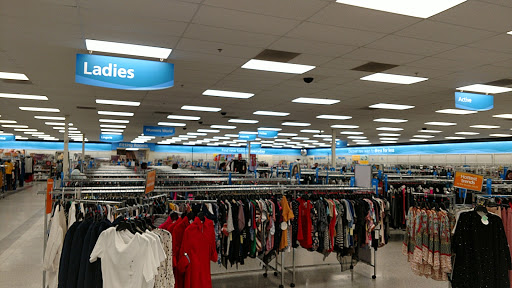 Clothing Store «Ross Dress for Less», reviews and photos, 1241 Point Mallard Pkwy, Decatur, AL 35601, USA