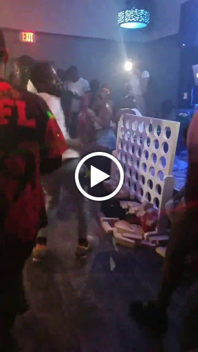 Bar & Grill «Henney Tyme Bar and Lounge», reviews and photos, 3200 Hallandale Beach Blvd, Hollywood, FL 33023, USA