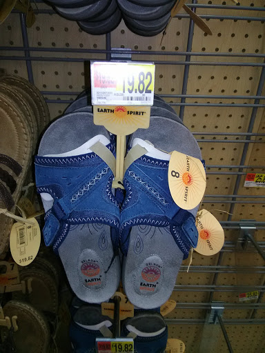 Department Store «Walmart Supercenter», reviews and photos, 275 Walton Dr, Waverly, TN 37185, USA