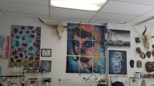 Tattoo Shop «Funky Rooster Tattoo and Art Gallery», reviews and photos, 73 S Grove Ave, Elgin, IL 60120, USA