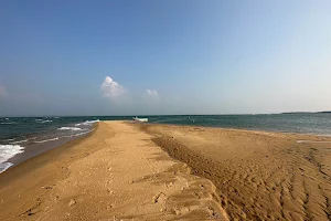 Uchchimuni beach image