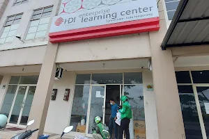 HDI Learning Center Green Lake - Kota Tangerang image