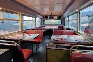 Imperial Bus Diner Le Pontet image