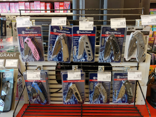 Auto Parts Store «AutoZone», reviews and photos, 1721 Madison Ave, Covington, KY 41011, USA