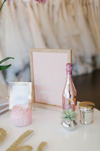 Clothing Alteration Service «Malindy Elene Bridal Boutique», reviews and photos, 2109 W Kennedy Blvd, Tampa, FL 33606, USA