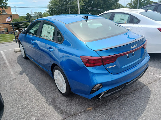 Kia Dealer «Bob King Kia», reviews and photos, 1725 Link Rd, Winston-Salem, NC 27103, USA