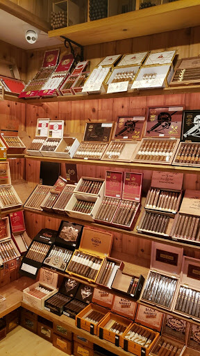 Cigar Shop «Stogies Smoke Shop», reviews and photos, 6 St George St #105, St Augustine, FL 32084, USA