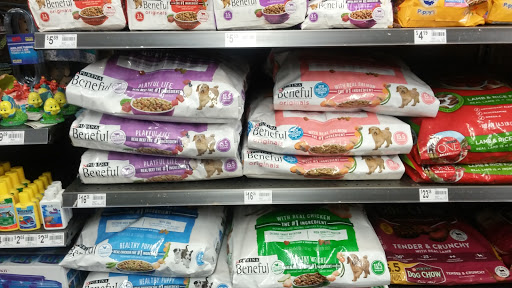 Grocery Store «FOOD KING», reviews and photos, 408 Old US Hwy 90 E, Castroville, TX 78009, USA