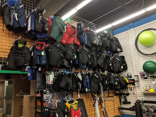 Sporting Goods Store «Play It Again Sports- Chesterfield, MI», reviews and photos, 50607 Gratiot Ave, Chesterfield, MI 48051, USA