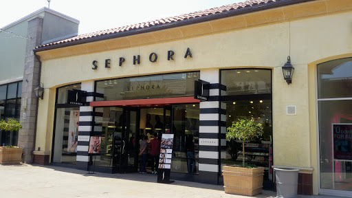 Cosmetics Store «SEPHORA», reviews and photos, 639 E Shaw Ave, Fresno, CA 93710, USA