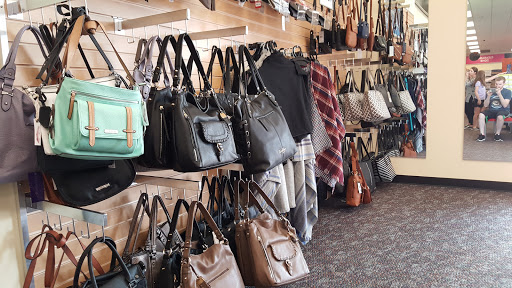 Shoe Store «Shoe Carnival», reviews and photos, 1500 Greentree Blvd, Clarksville, IN 47129, USA