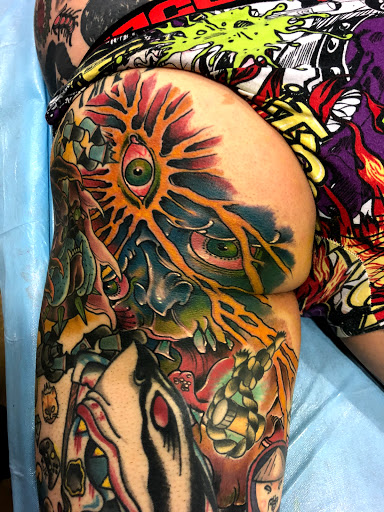 Explore chest to sleeve tattoo ideas, creative tattoo ideas in Hesperia, available at Dinamik Tattoo