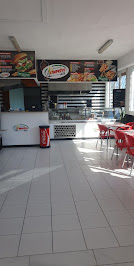 Atmosphère du Restaurant Restauration À L'Imprévu kebabs et Spécialités Portugaise à Surgères - n°1