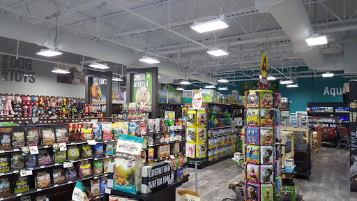 Pet Supply Store «Pet Supermarket, Inc.», reviews and photos, 1052 Peachtree Industrial Blvd, Suwanee, GA 30024, USA