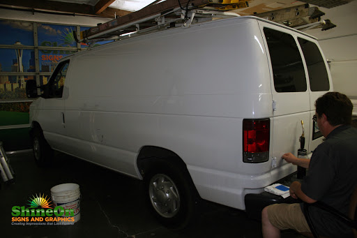 Sign Shop «Shine On Signs and Graphics», reviews and photos, 259 SW 41st St, Renton, WA 98057, USA