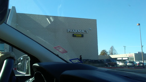 Grocery Store «Kroger», reviews and photos, 514 S Carrier Pkwy, Grand Prairie, TX 75051, USA