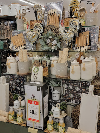 Craft Store «Hobby Lobby», reviews and photos, 3737 W Market St T, Fairlawn, OH 44333, USA