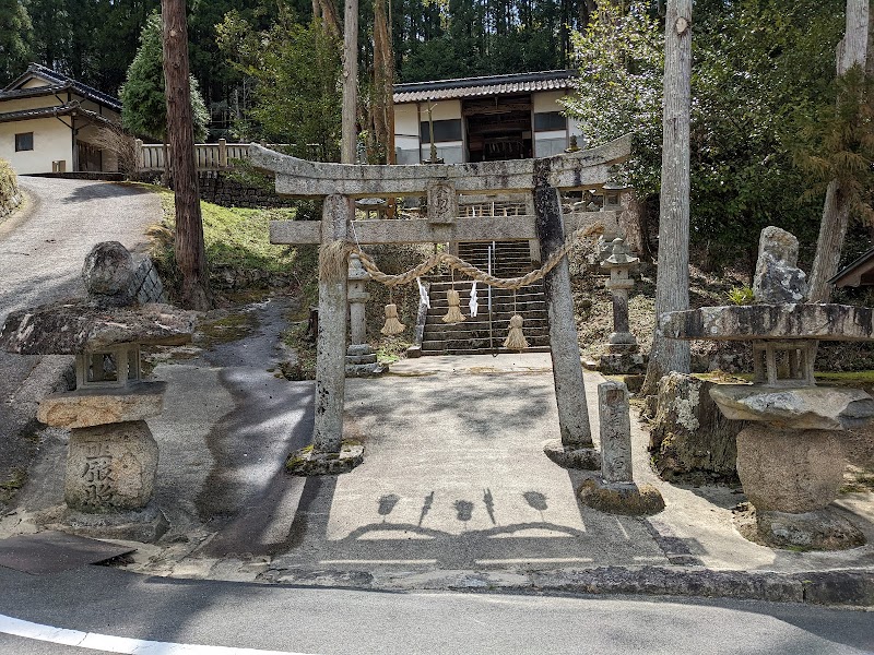 金切神社