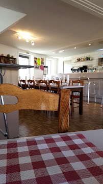 Atmosphère du Restaurant Le Rest'O à Essarts-en-Bocage - n°7