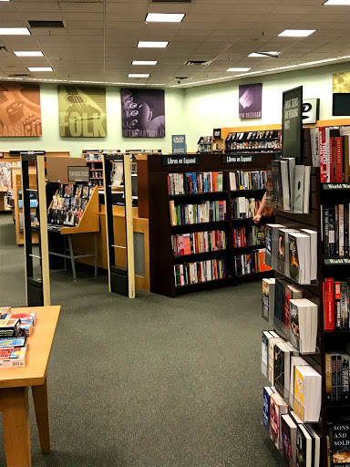 Book Store «Barnes & Noble», reviews and photos, 21001 N Tatum Blvd #42, Phoenix, AZ 85050, USA