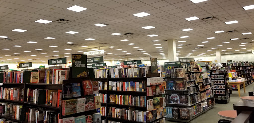 Book Store «Barnes & Noble», reviews and photos, 3120 Fairlane Dr, Allen Park, MI 48101, USA
