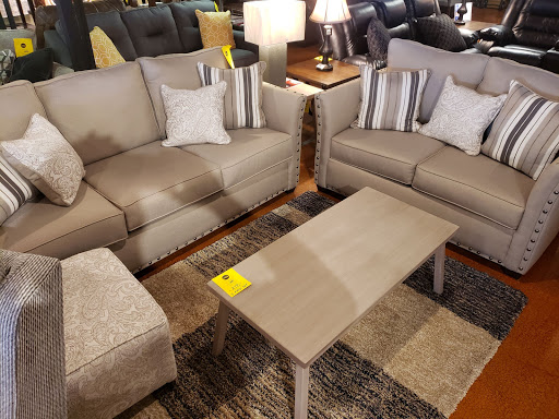 Furniture Wholesaler «Furniture Wholesale Plus», reviews and photos, 3870 Dickerson Pike, Nashville, TN 37207, USA