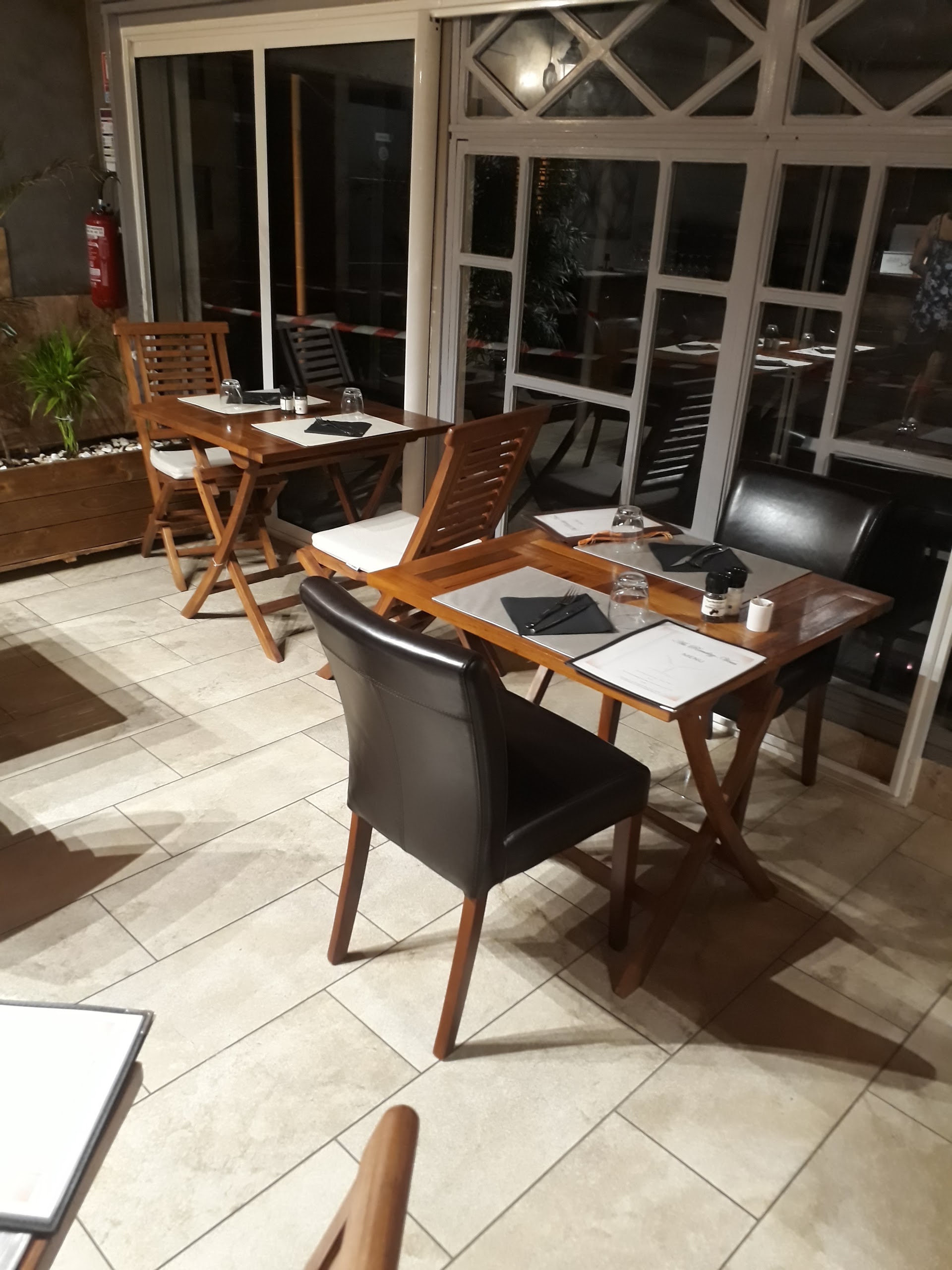Photo n° 3 de l'avis de F.O fait le 15/02/2018 à 03:44