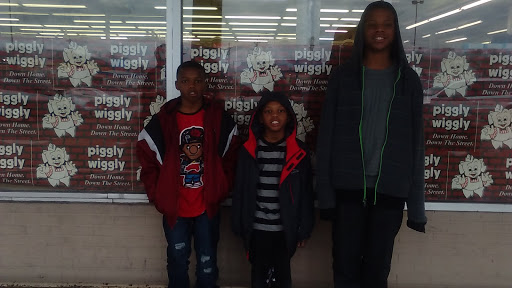 Supermarket «Piggly Wiggly Jackson», reviews and photos, 225 Meadowbrook Rd, Jackson, MS 39206, USA
