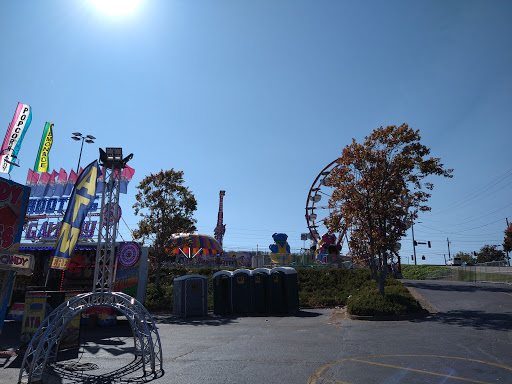 Shopping Mall «Lakeshore Mall», reviews and photos, 150 Pearl Nix Pkwy, Gainesville, GA 30501, USA