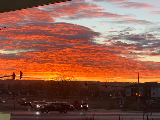 Holiday Stationstores