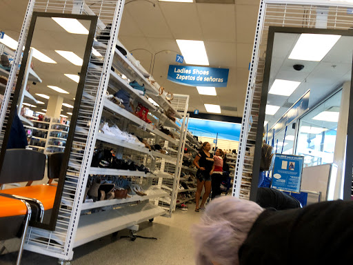 Clothing Store «Ross Dress for Less», reviews and photos, 3500 East-West Hwy, Hyattsville, MD 20782, USA