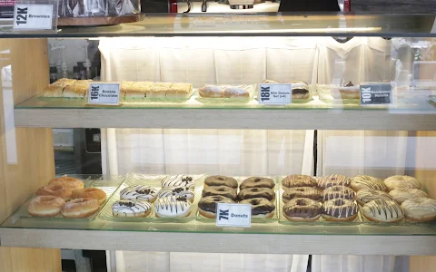 Kakiang Bakery & Cafe image