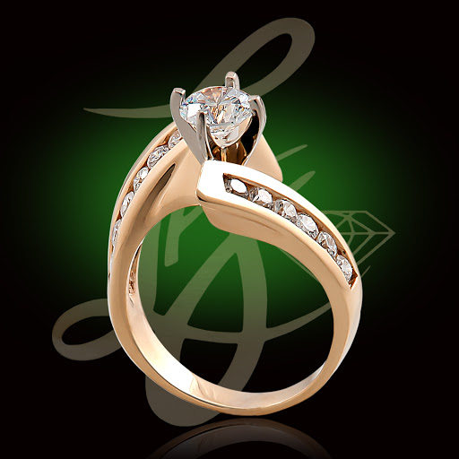 Jeweler «La Jolla Fine Jewelry», reviews and photos, 111 S Main St, Chelsea, MI 48118, USA