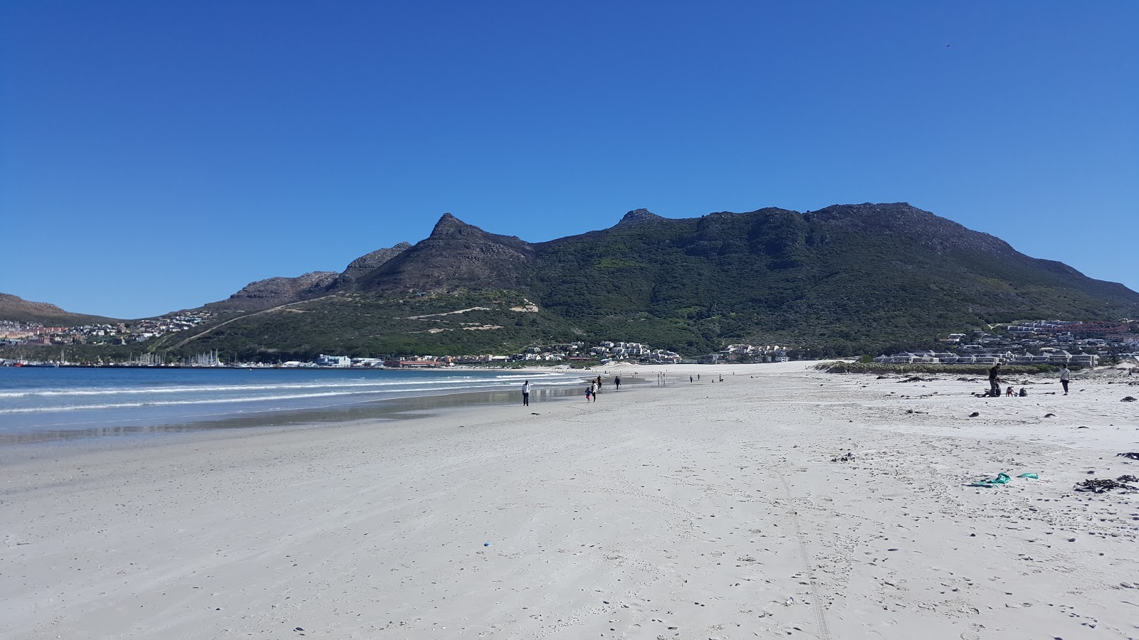 Foto di Hout Bay beach e l'insediamento