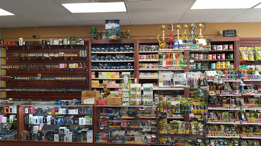 Tobacco Shop «US Tobacco», reviews and photos, 1701 N Larkin Ave #502, Crest Hill, IL 60403, USA