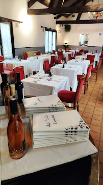 Atmosphère du Restaurant français Aux Petits Oignons à Éragny - n°16
